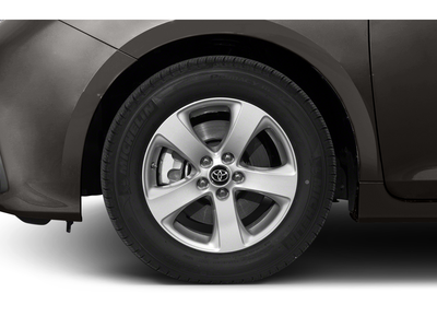 2020 Toyota Sienna XLE