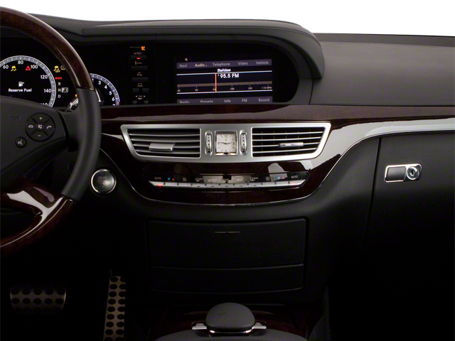 2011 Mercedes-Benz S-Class S 550