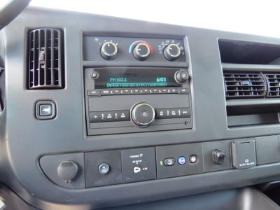 2025 Chevrolet Express Cutaway 3500 1WT