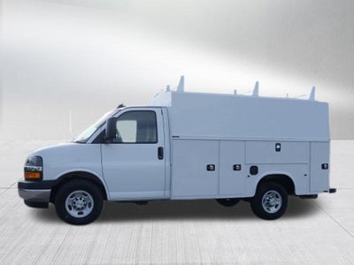 2025 Chevrolet Express Cutaway 3500 1WT