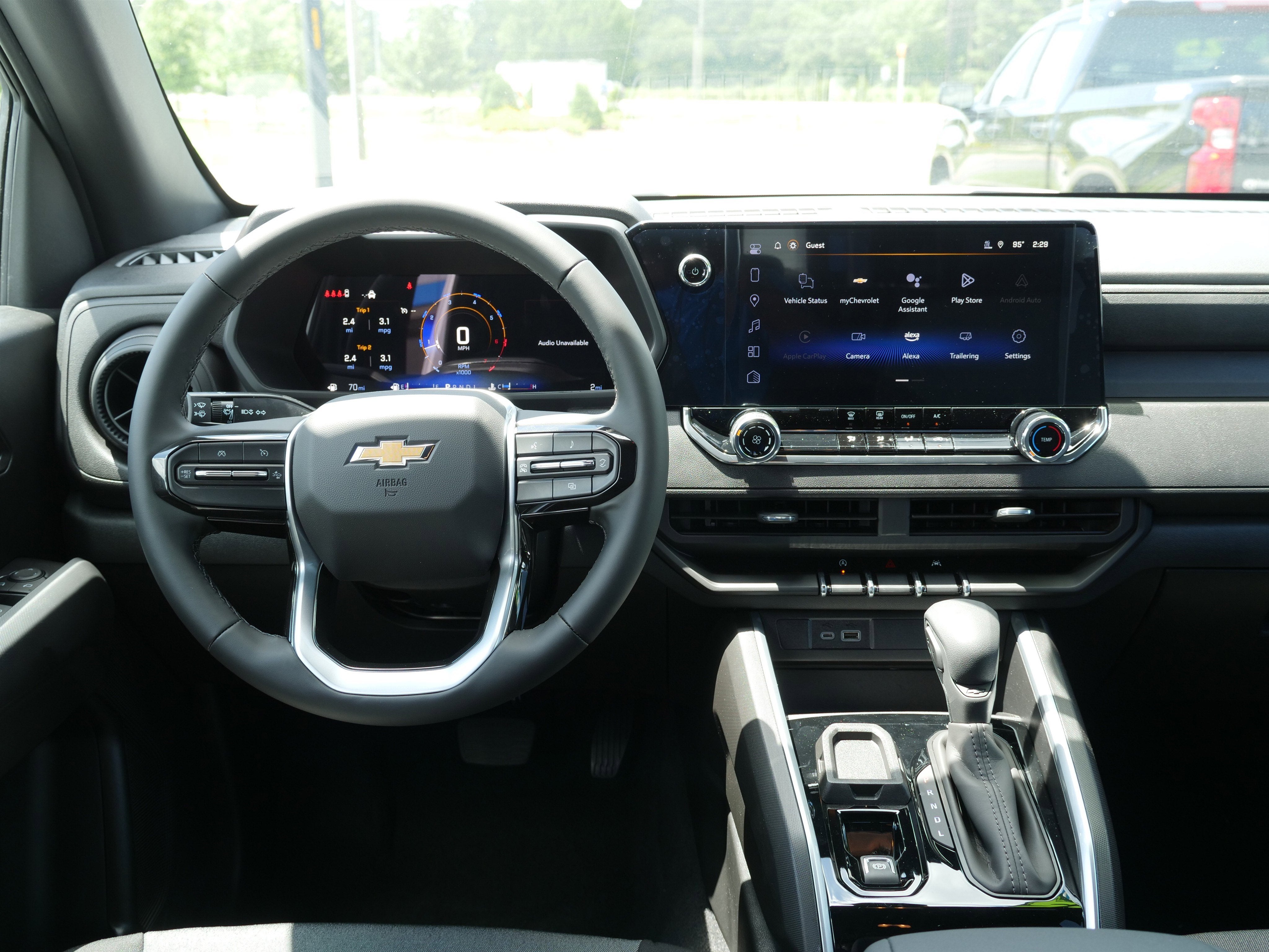 2025 Chevrolet Colorado WT/LT