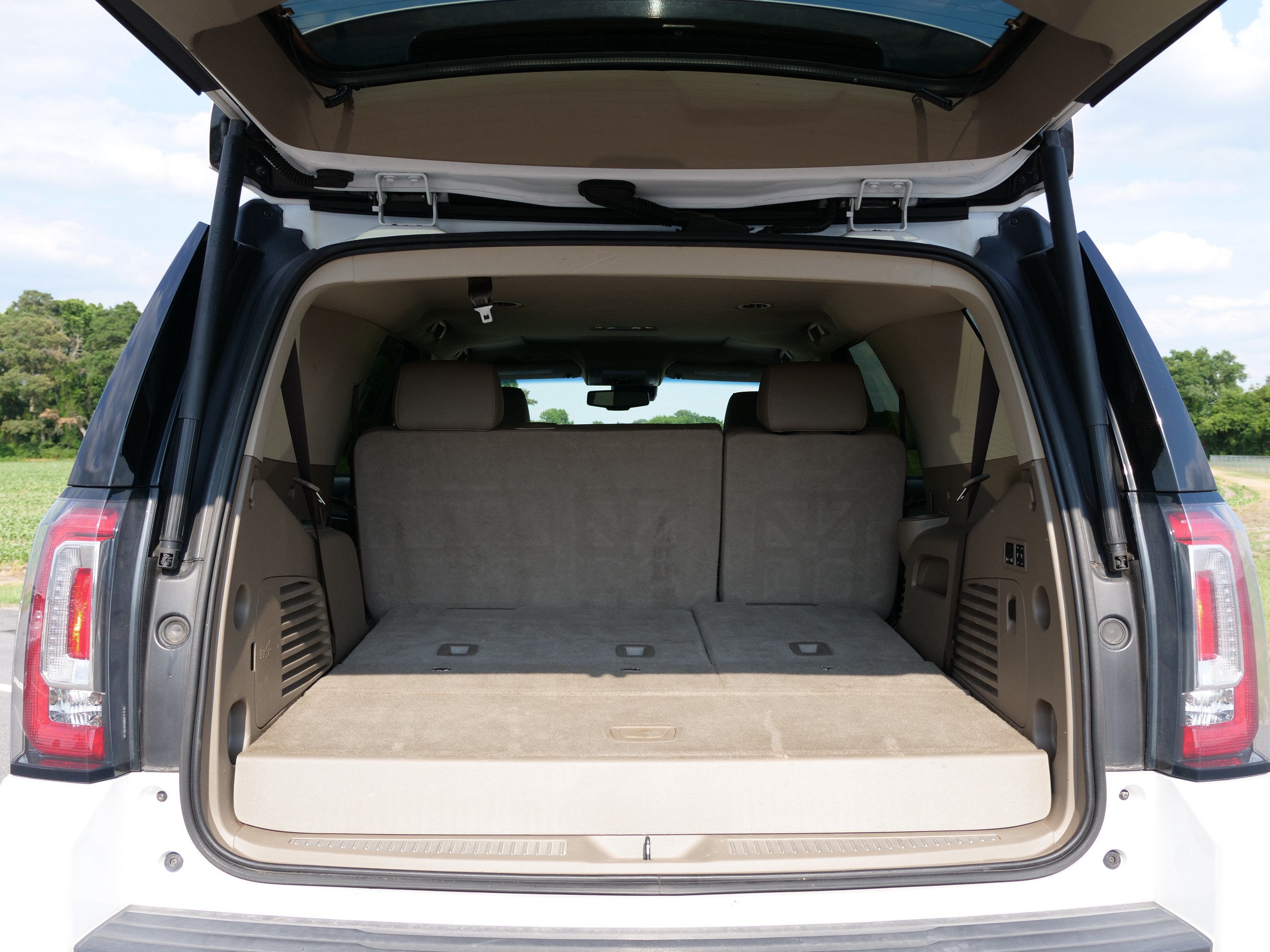 2017 GMC Yukon SLT