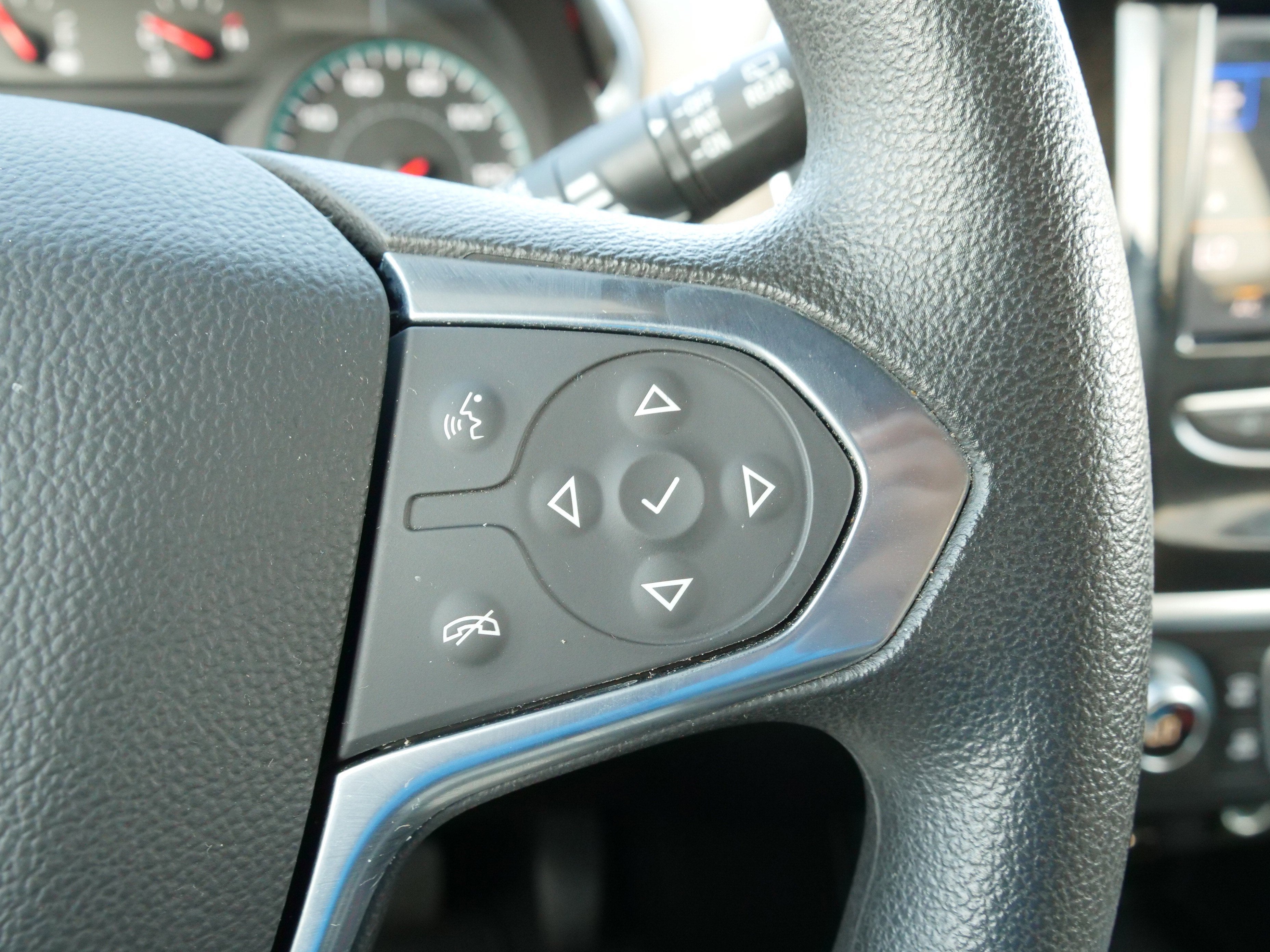 2024 Chevrolet Traverse Limited LS