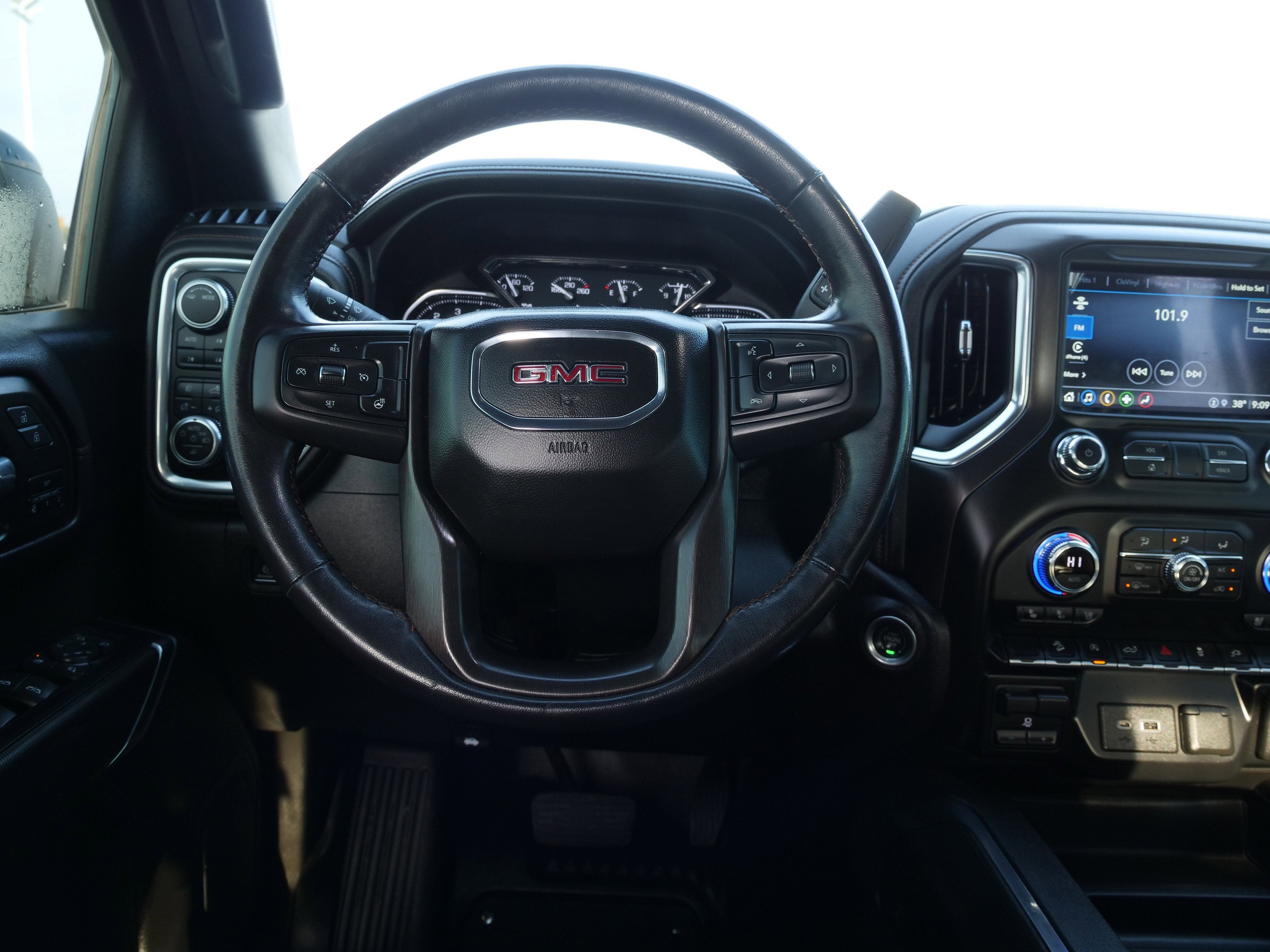 2021 GMC Sierra 1500 AT4