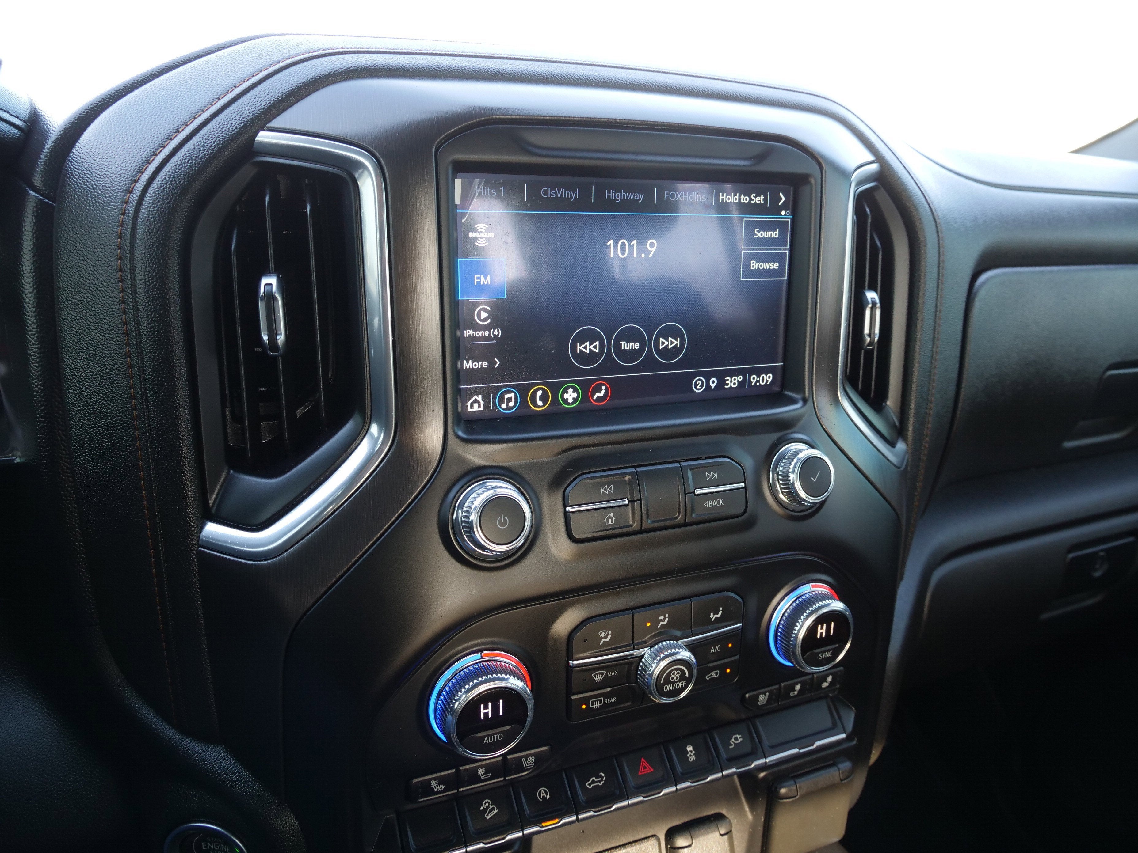 2021 GMC Sierra 1500 AT4