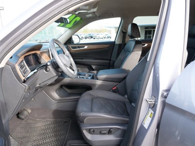 2024 Volkswagen Atlas 2.0T SE