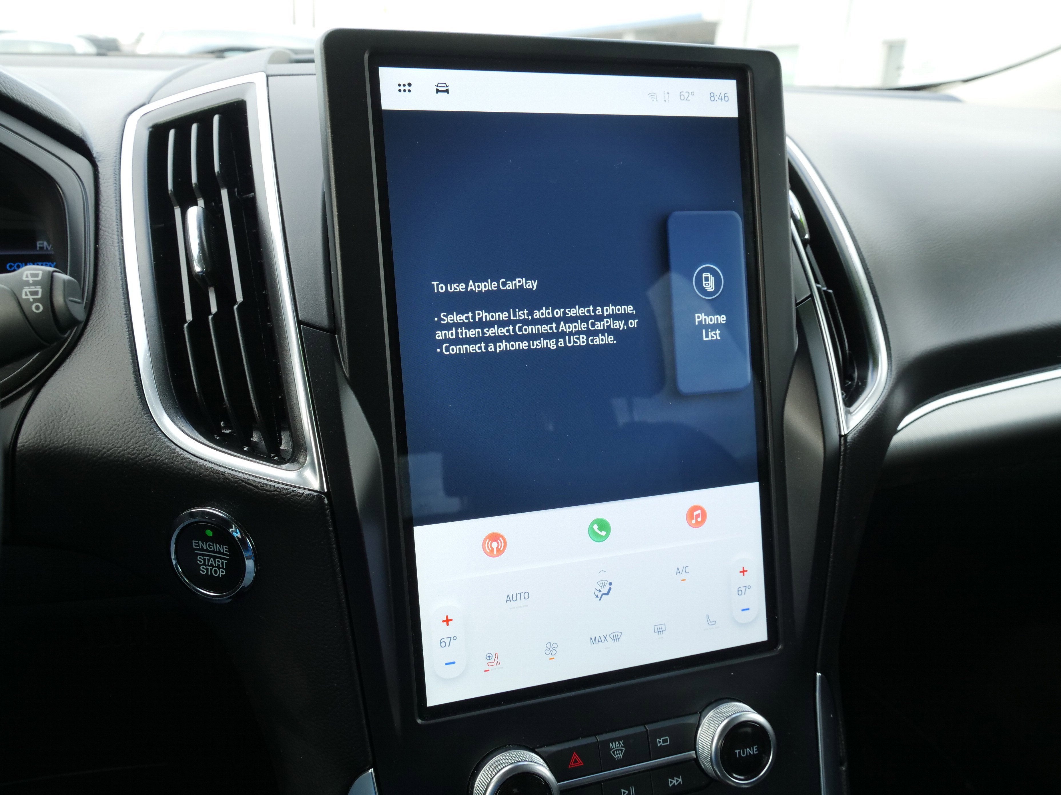 2024 Ford Edge Titanium