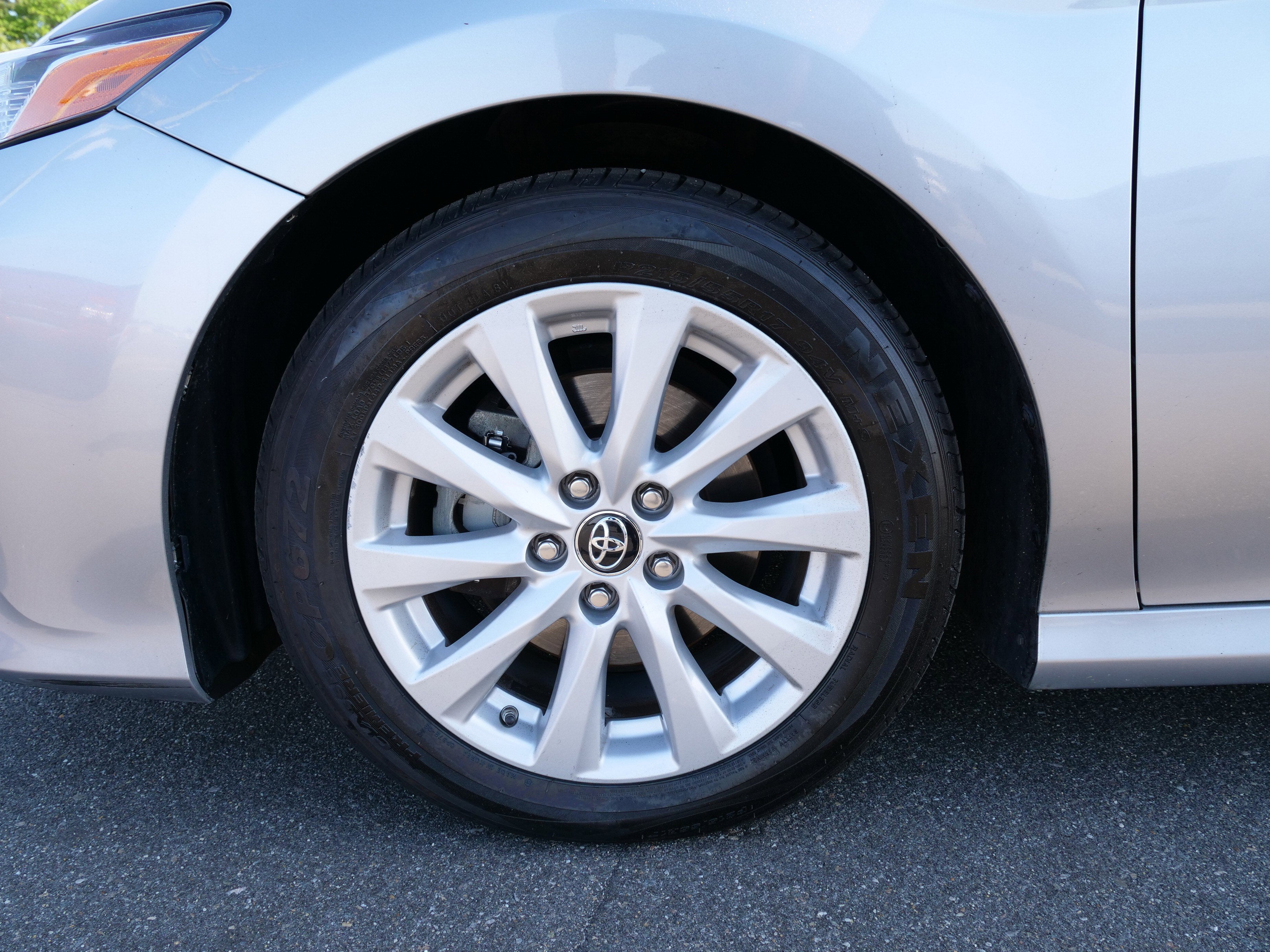 2019 Toyota Camry LE