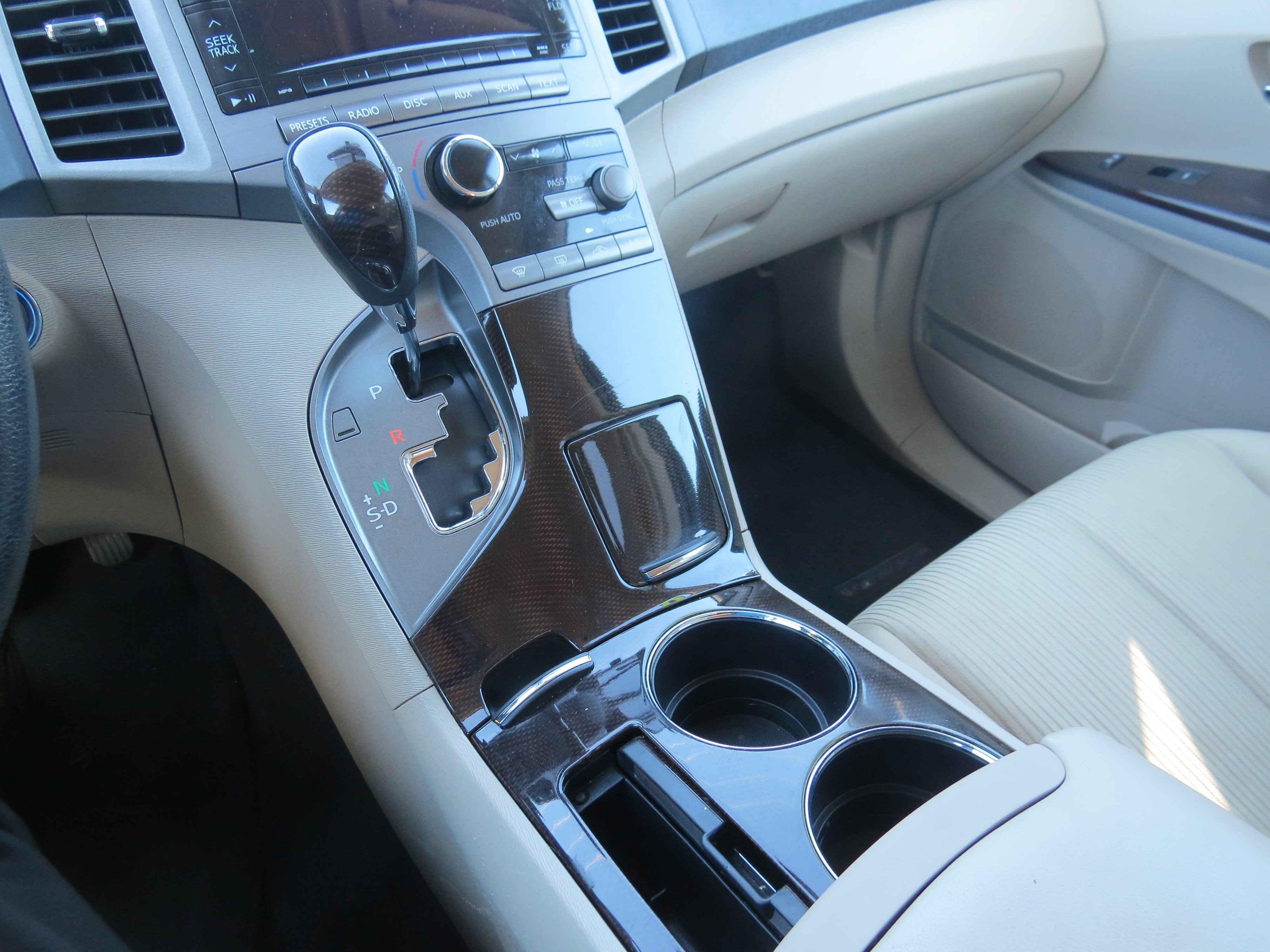 2010 Toyota Venza Base