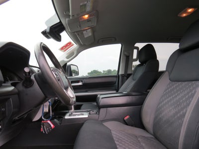 2018 Toyota Tundra SR5 5.7L V8