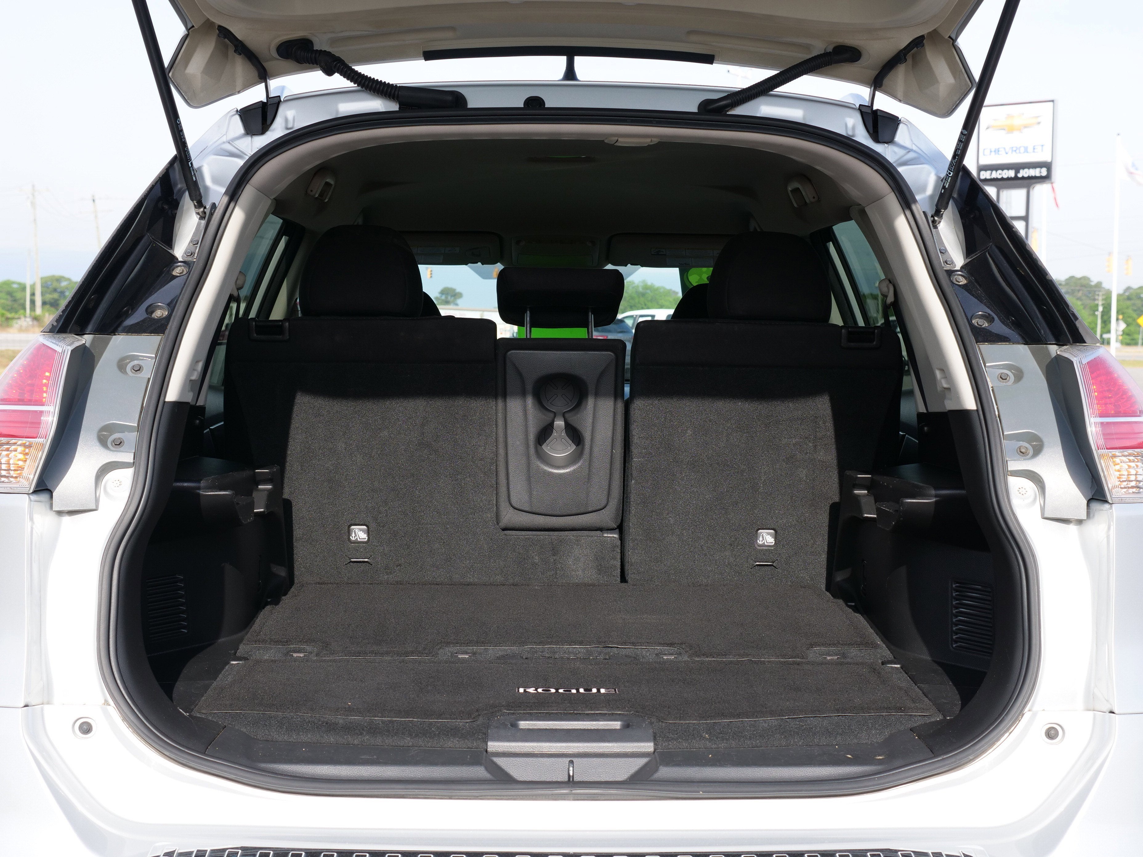 2015 Nissan Rogue SV