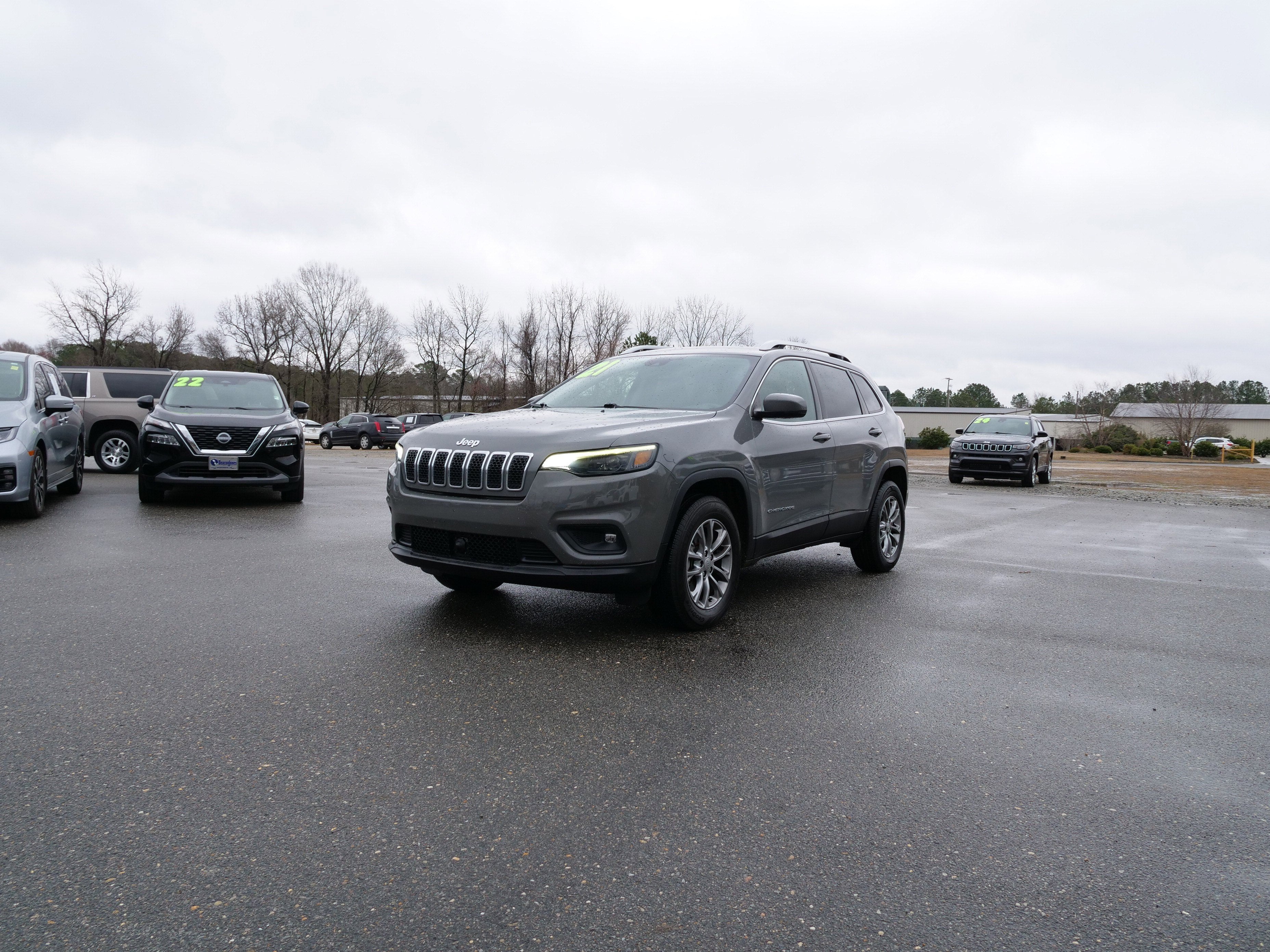 2021 Jeep Cherokee Latitude Lux