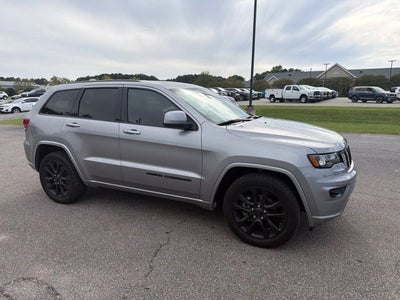 2019 Jeep Grand Cherokee Altitude 4x2