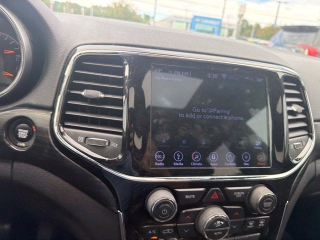 2019 Jeep Grand Cherokee Altitude 4x2