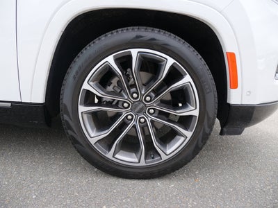 2024 Jeep Grand Wagoneer L Series III