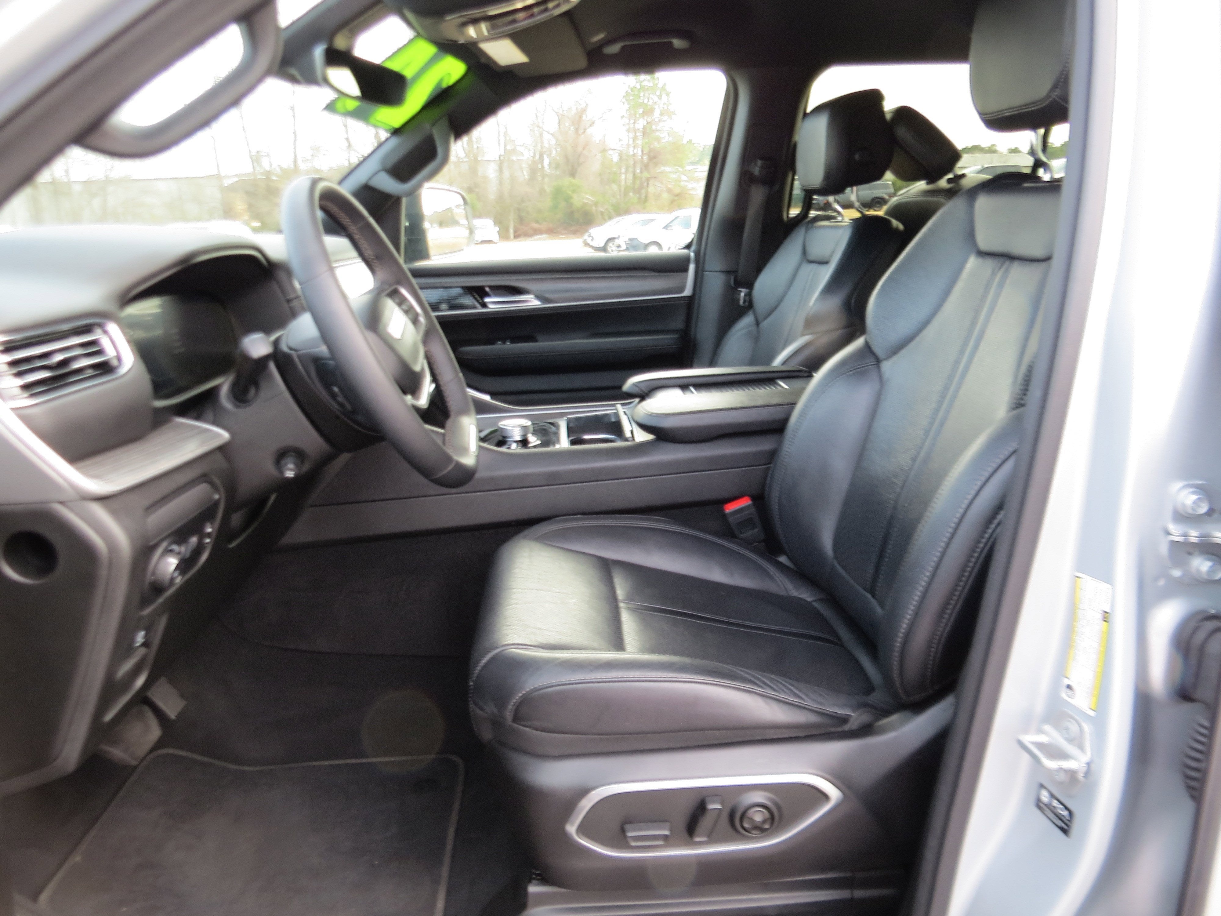 2024 Jeep Wagoneer Series II