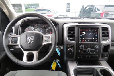 2023 RAM 1500 Classic SLT Crew Cab 4x2 5'7" Box