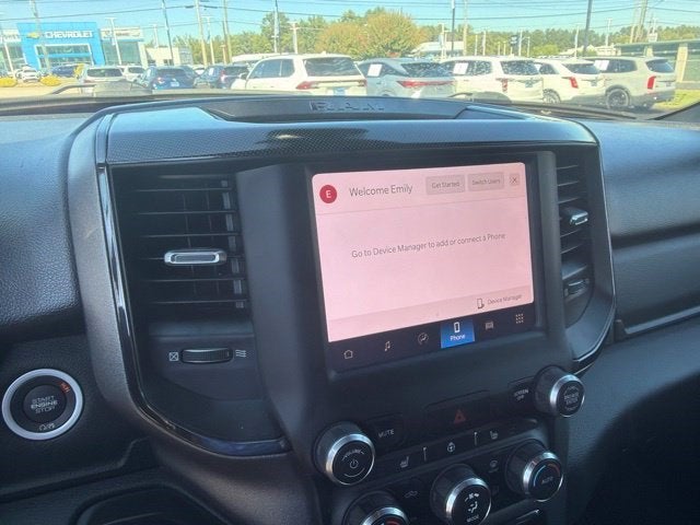2022 RAM 1500 Big Horn Crew Cab 4x4 5'7" Box