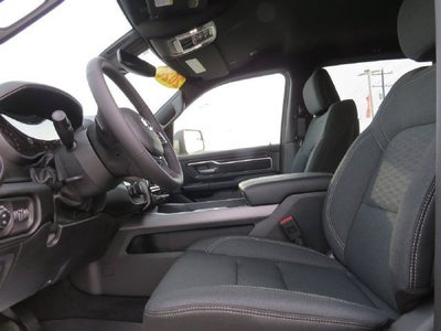 2026 RAM 1500 Big Horn Crew Cab 4x4 5'7" Box