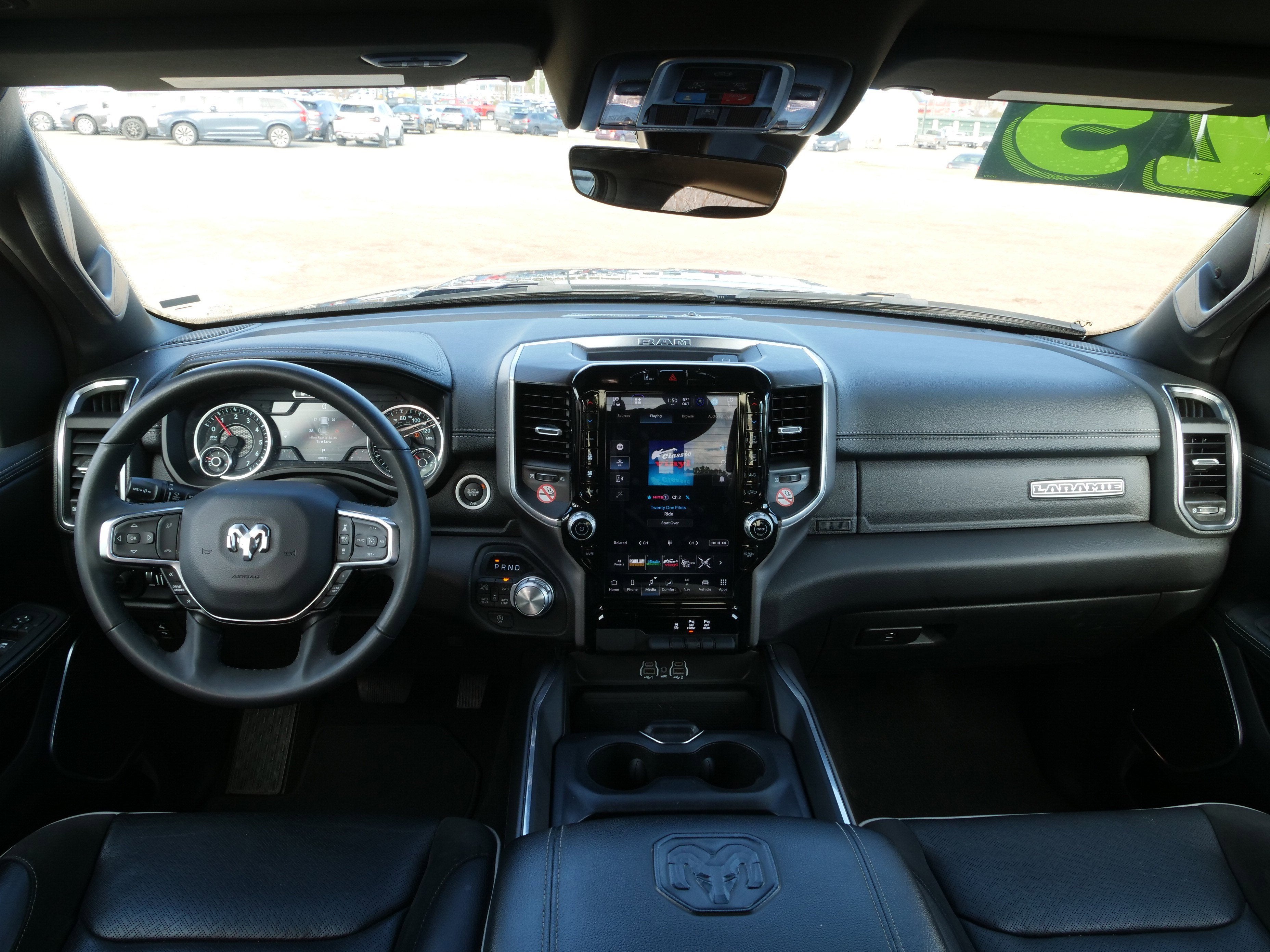 2025 RAM 1500 Laramie