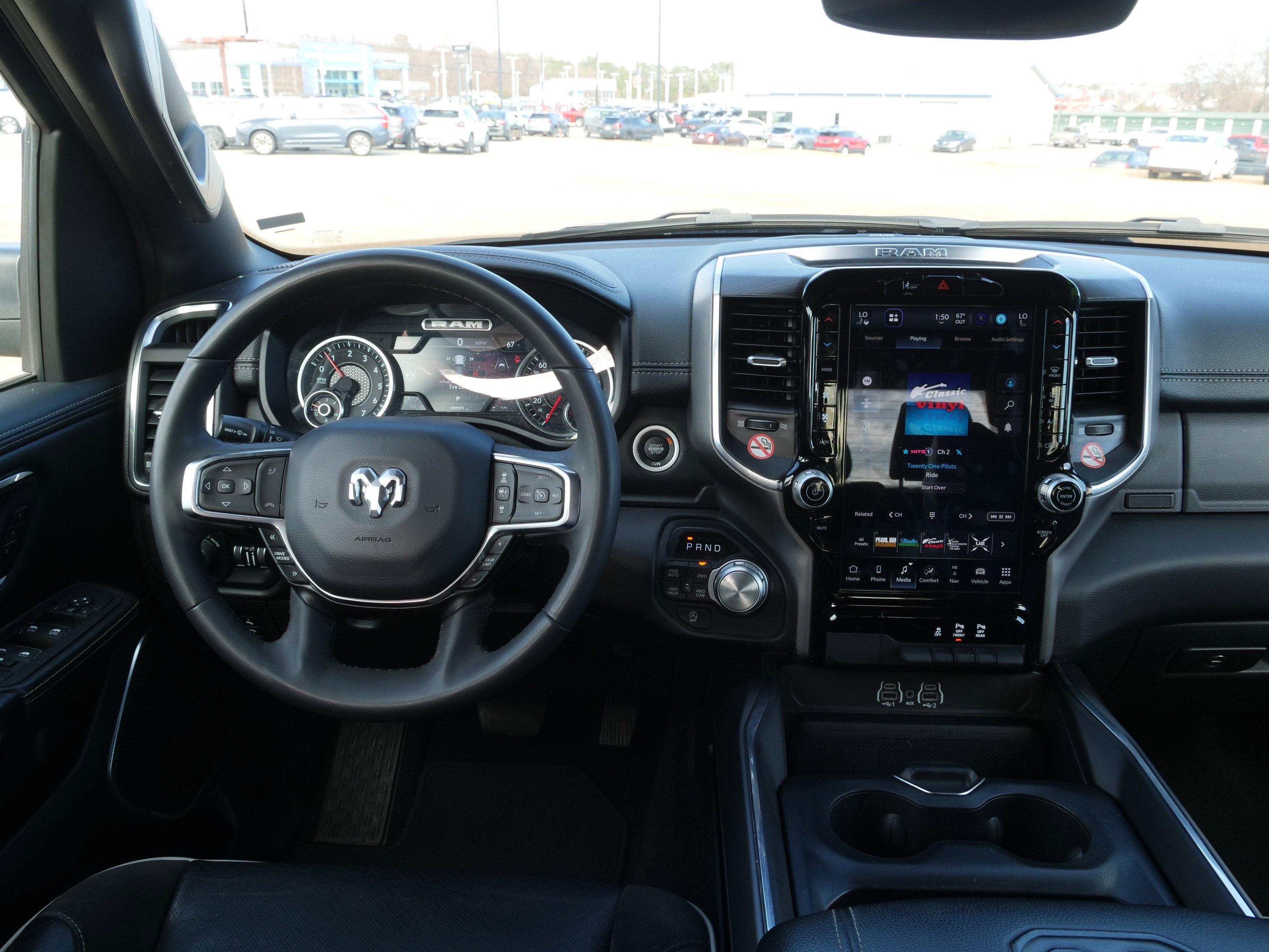 2025 RAM 1500 Laramie