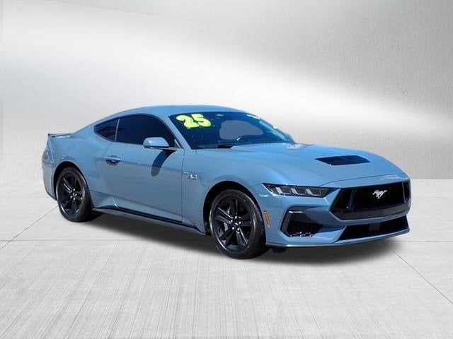 2025 Ford Mustang GT Fastback