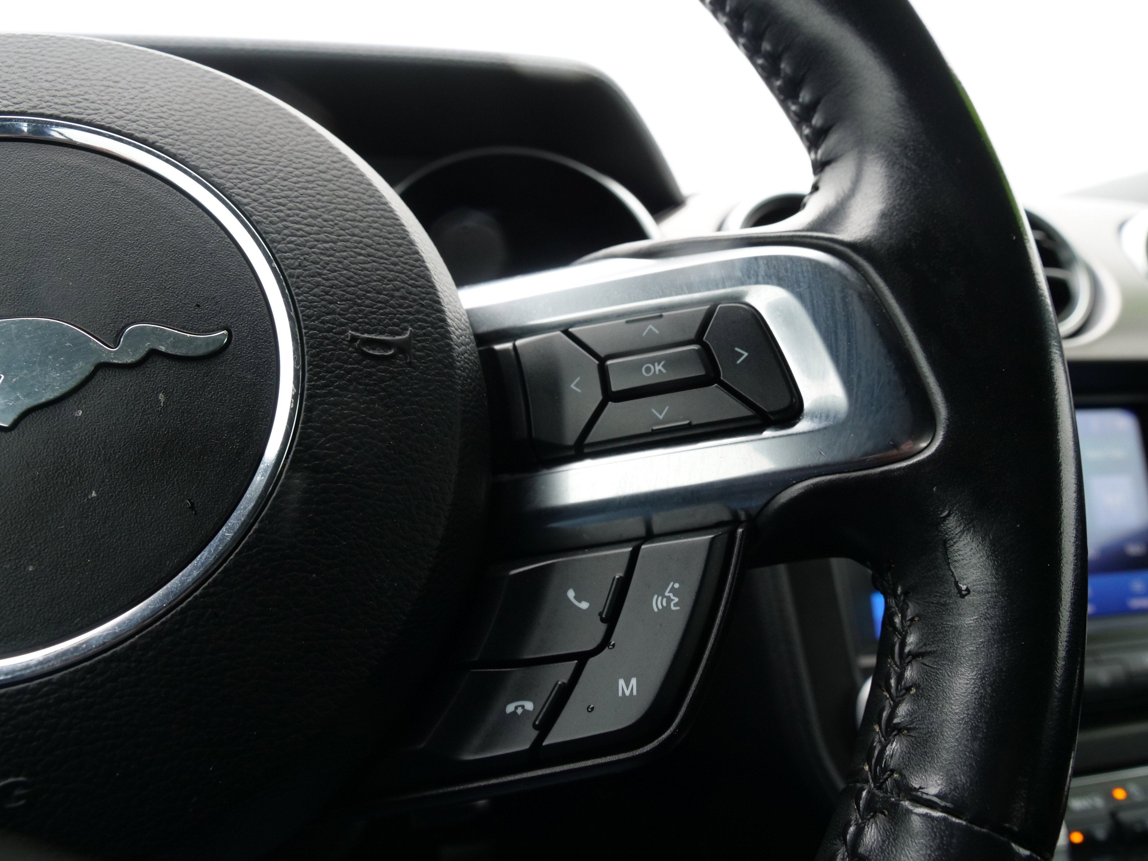 2022 Ford Mustang EcoBoost