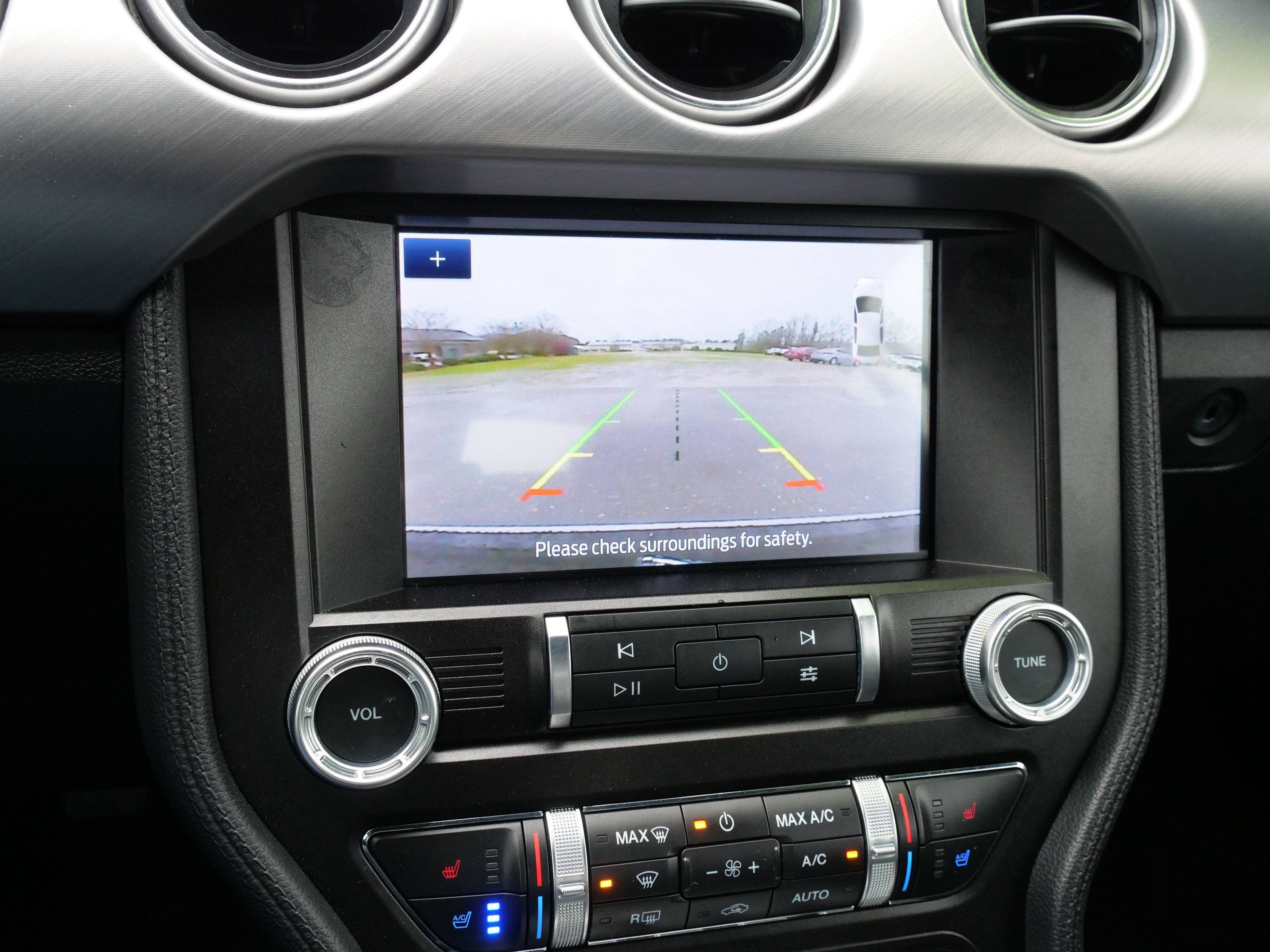 2022 Ford Mustang EcoBoost