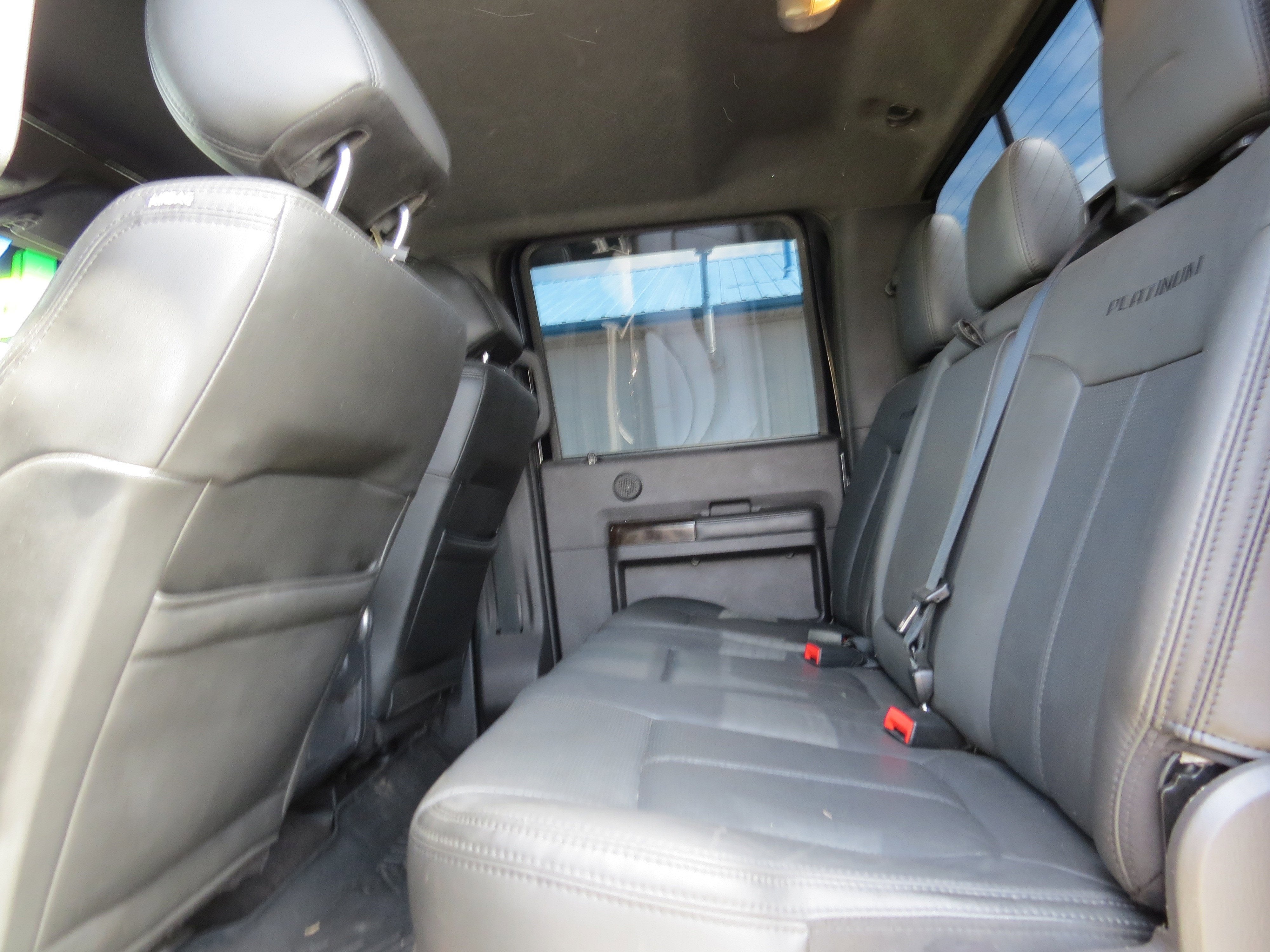 2016 Ford Super Duty F-350 SRW Platinum