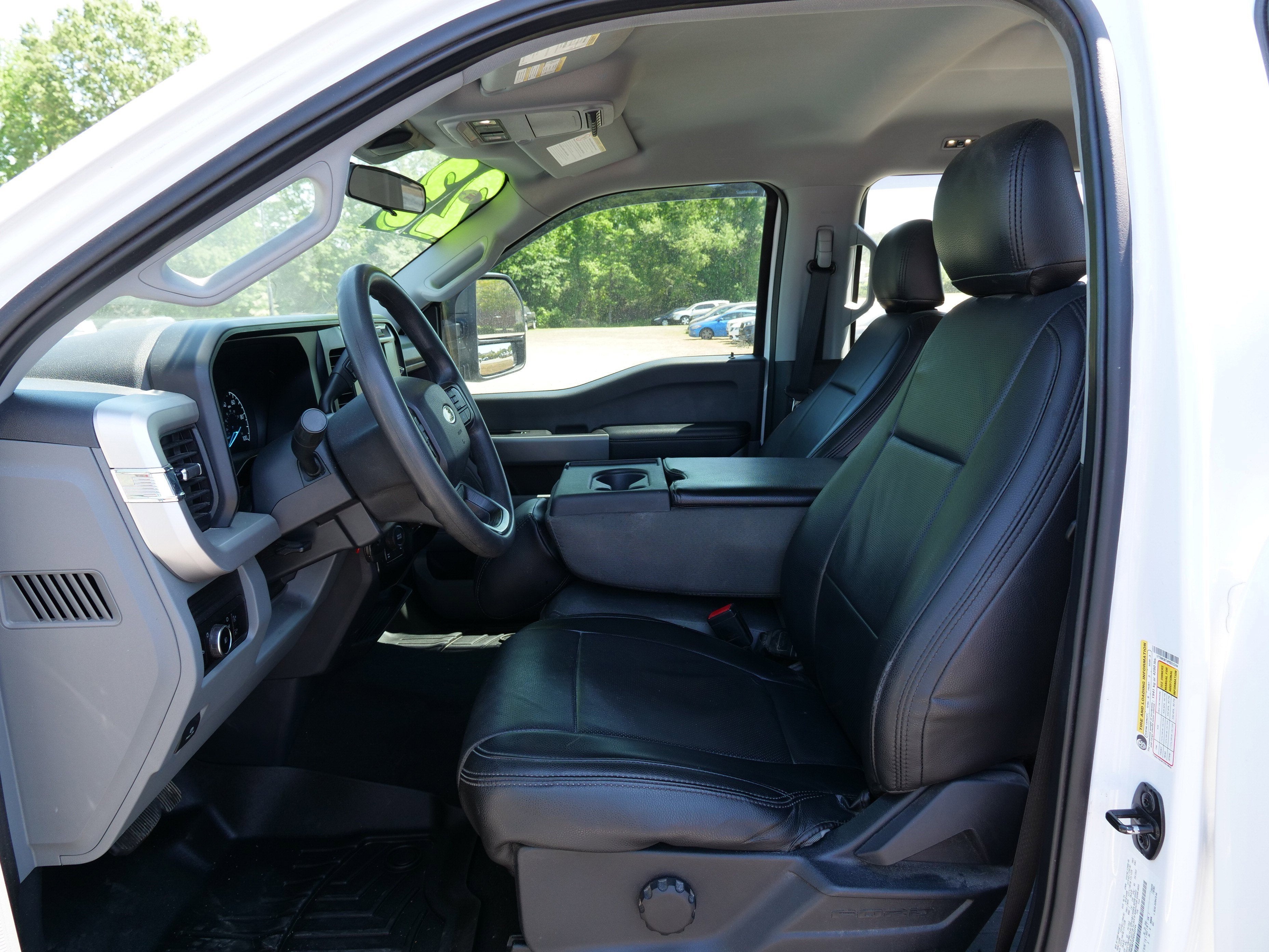 2023 Ford Super Duty F-350 SRW XL