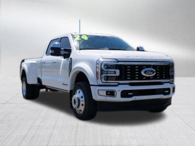 2024 Ford Super Duty F-450 DRW XL
