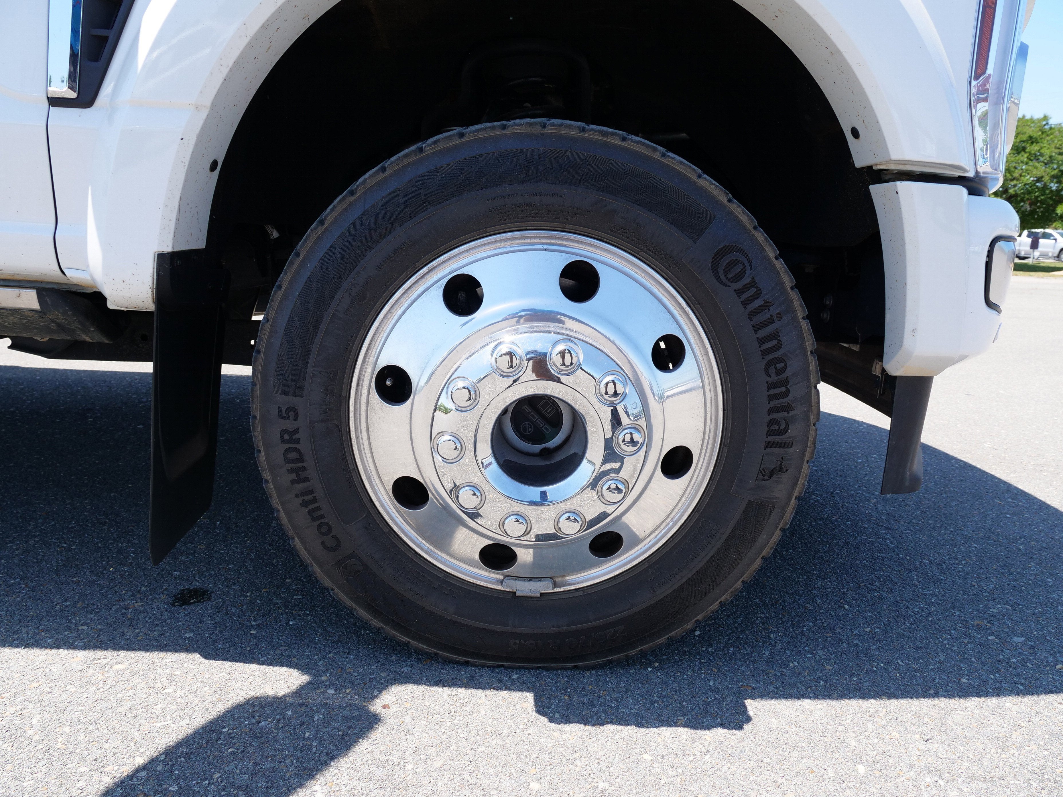 2024 Ford Super Duty F-450 DRW XL