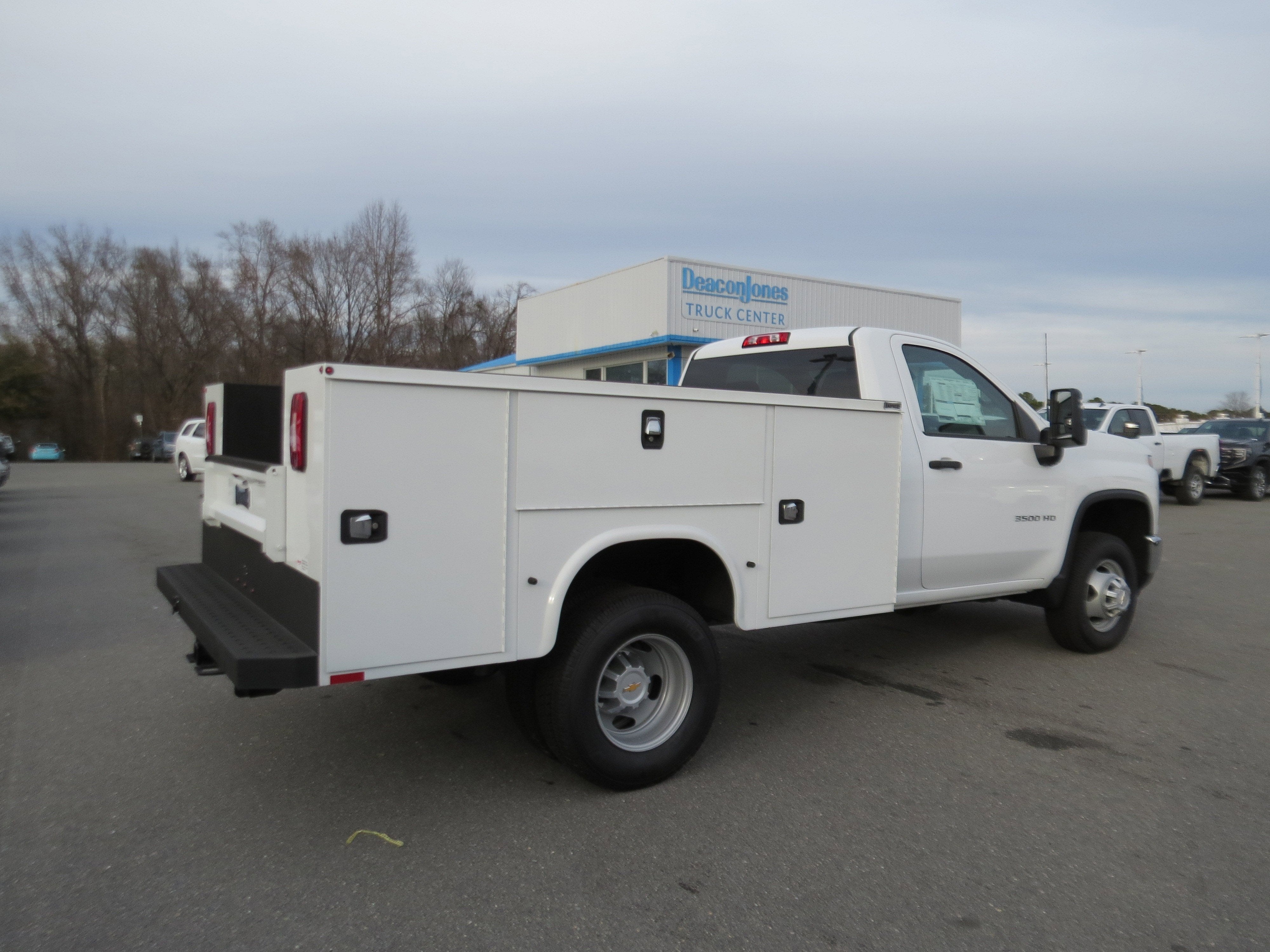 2024 Chevrolet Silverado 3500 HD Chassis Cab Work Truck