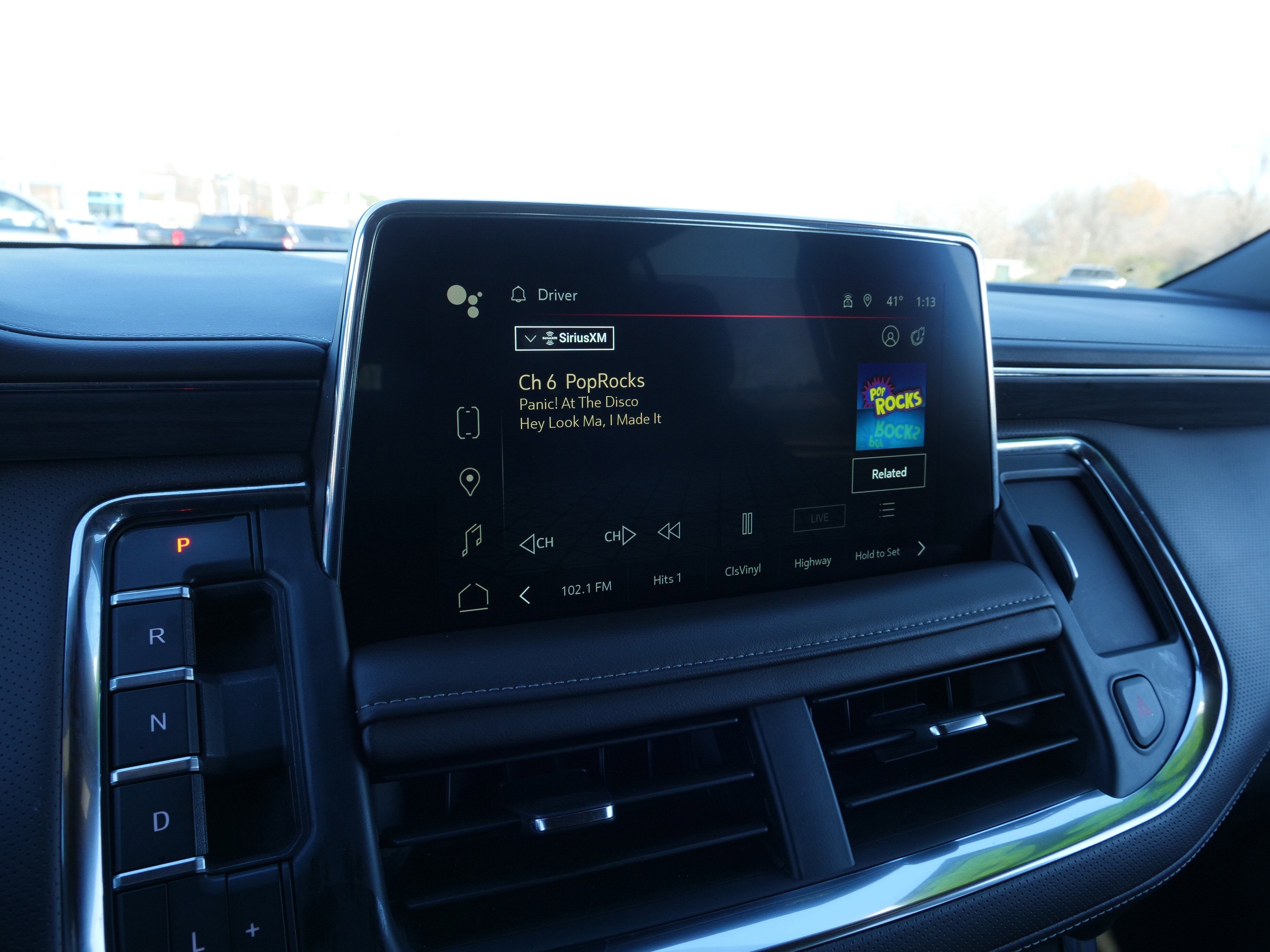 2024 GMC Yukon XL SLT