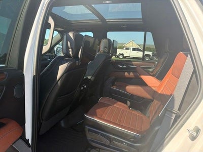 2023 GMC Yukon Denali Ultimate
