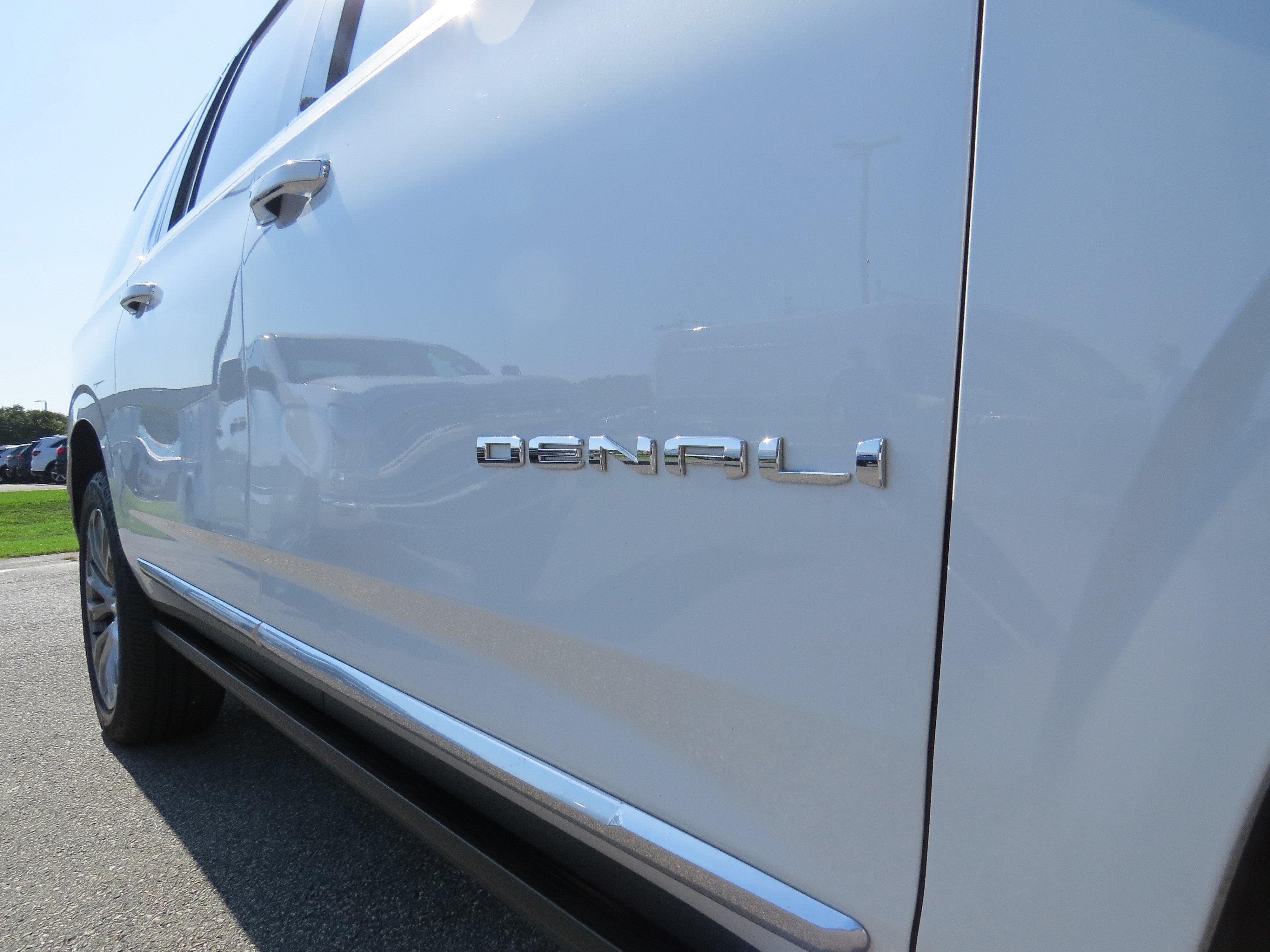 2022 GMC Yukon XL Denali
