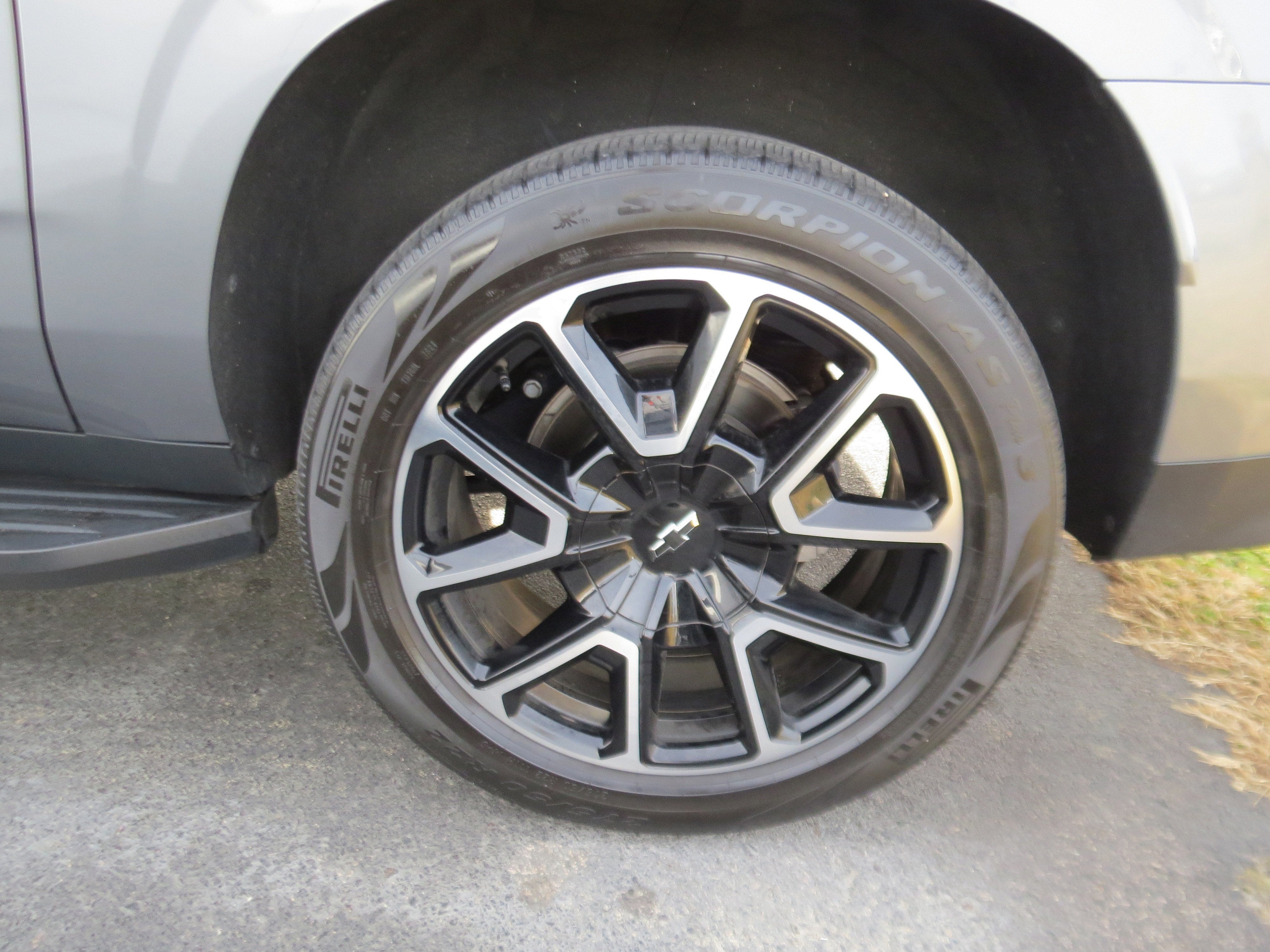 2022 Chevrolet Suburban RST