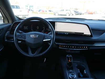 2024 Cadillac XT4 Premium Luxury