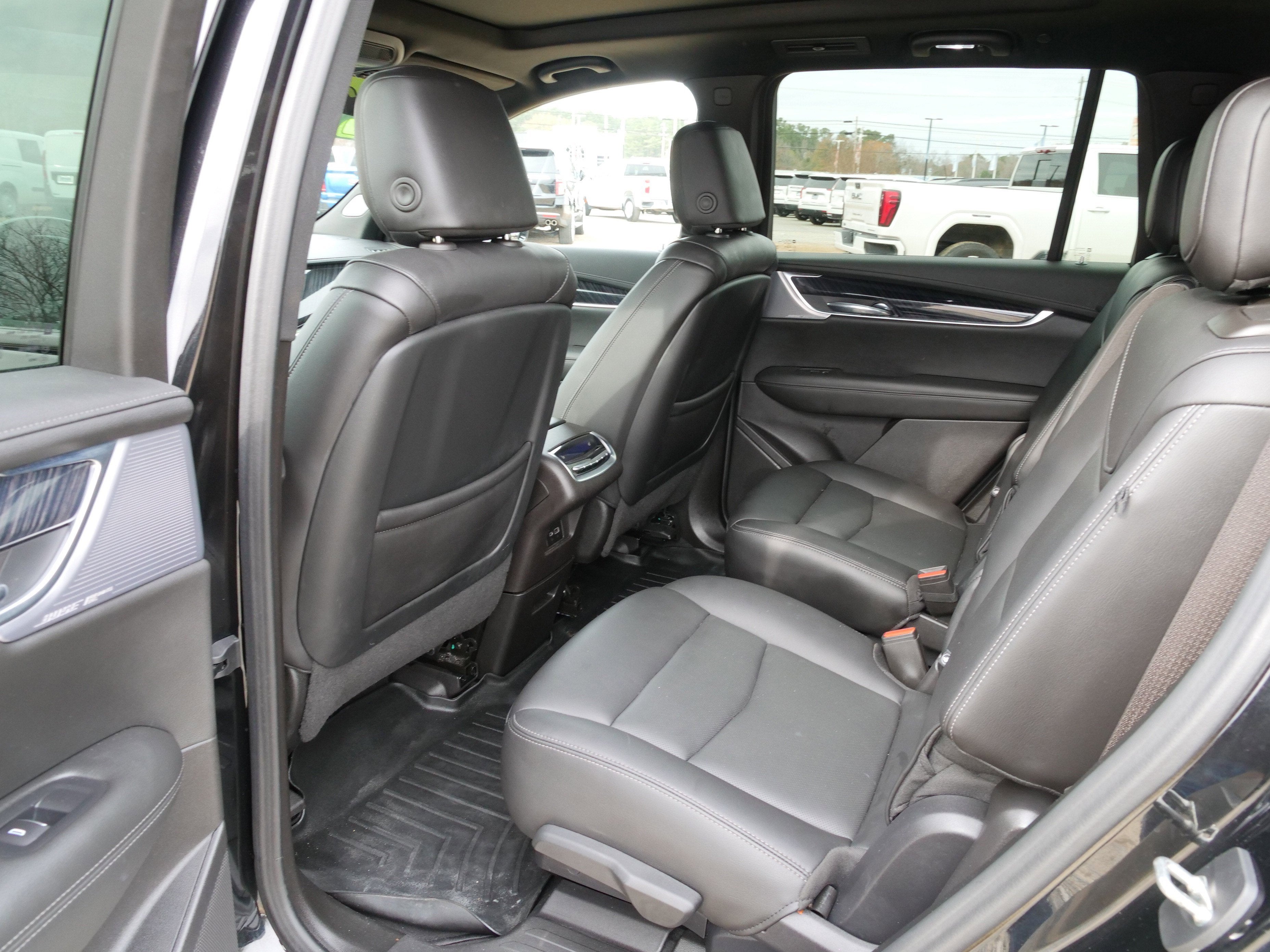 2022 Cadillac XT6 Premium Luxury