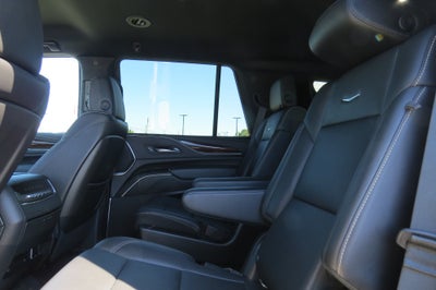 2022 Cadillac Escalade Luxury