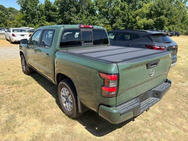 2022 Nissan Frontier Crew Cab SV 4x4