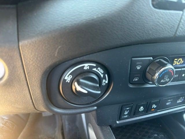 2022 Nissan Frontier Crew Cab SV 4x4