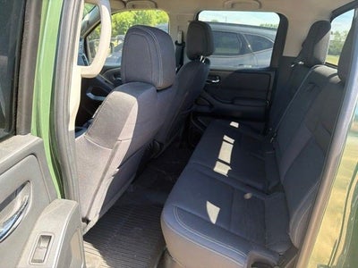 2022 Nissan Frontier Crew Cab SV 4x4