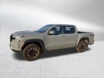 2024 Nissan Frontier Crew Cab PRO-4X 4x4