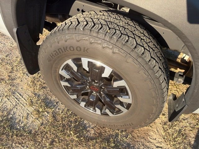 2024 Nissan Frontier Crew Cab PRO-4X 4x4