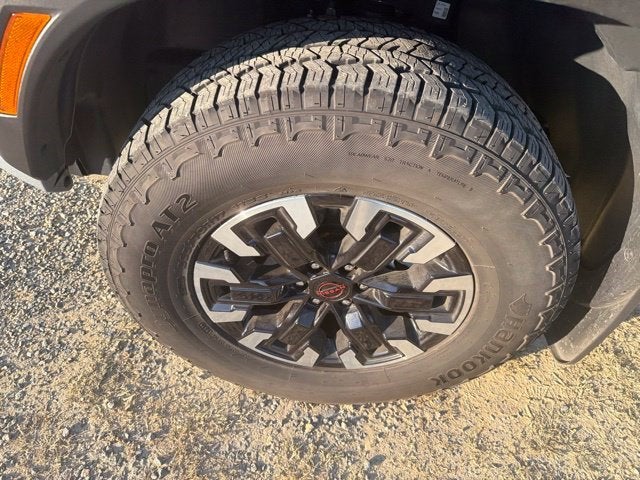 2024 Nissan Frontier Crew Cab PRO-4X 4x4