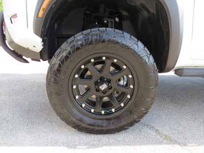 2022 Nissan Frontier Crew Cab PRO-4X 4x4