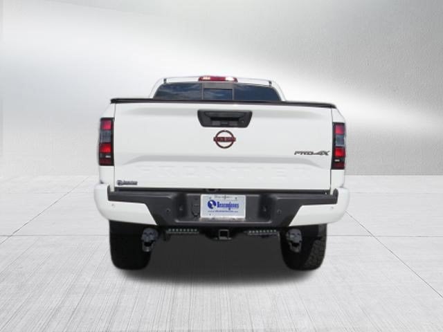 2022 Nissan Frontier Crew Cab PRO-4X 4x4