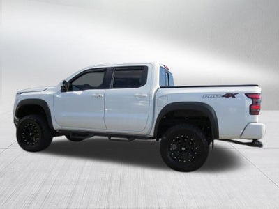 2022 Nissan Frontier Crew Cab PRO-4X 4x4