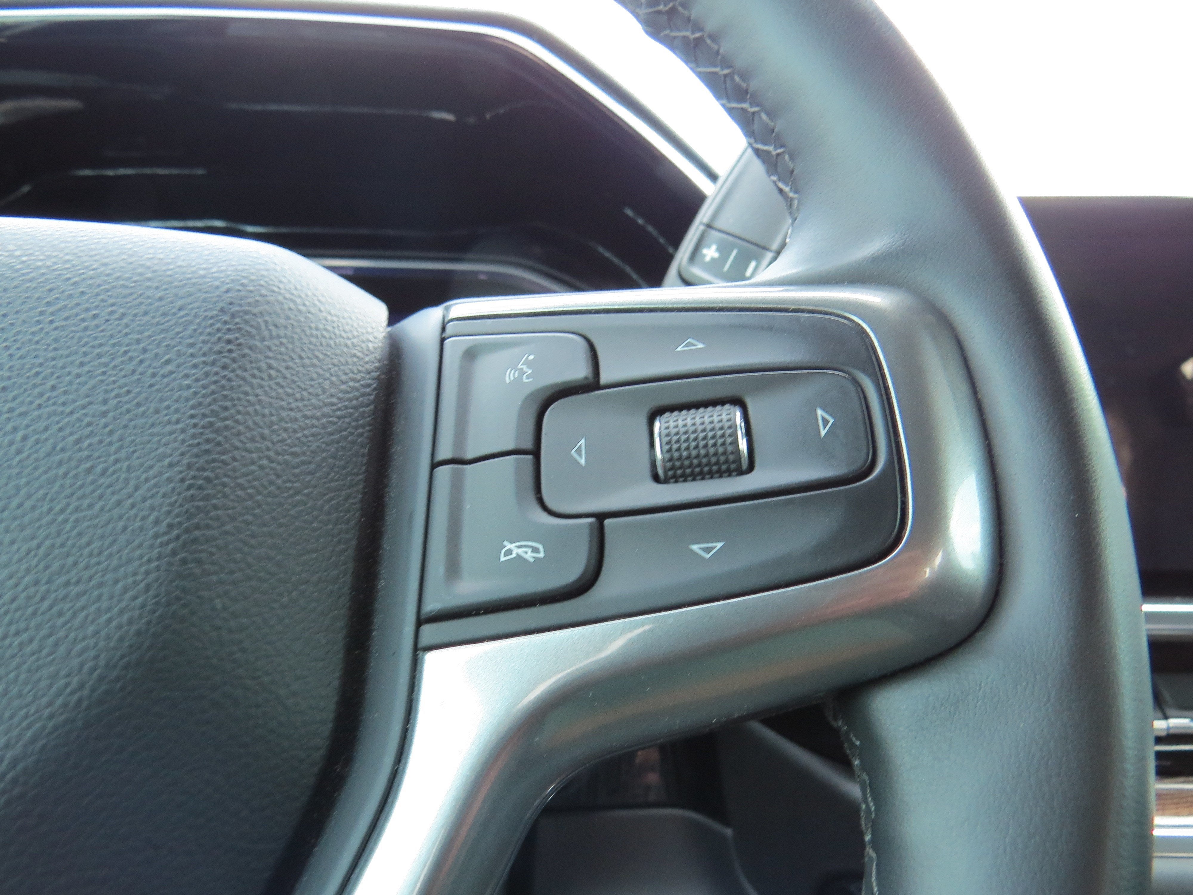 2025 Chevrolet Silverado 3500 HD LT